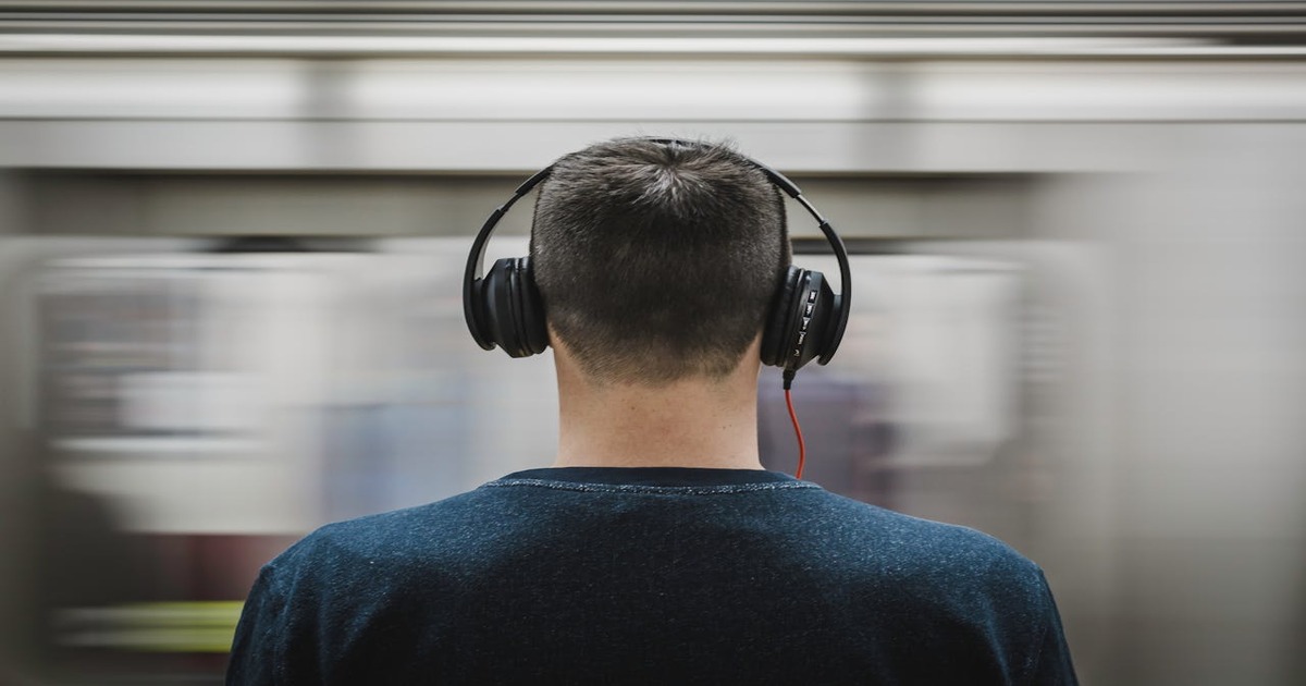 What are the Best Noise Cancelling Headphones with Mic in india 2025