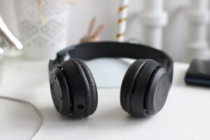 Noise Cancelling Headphones